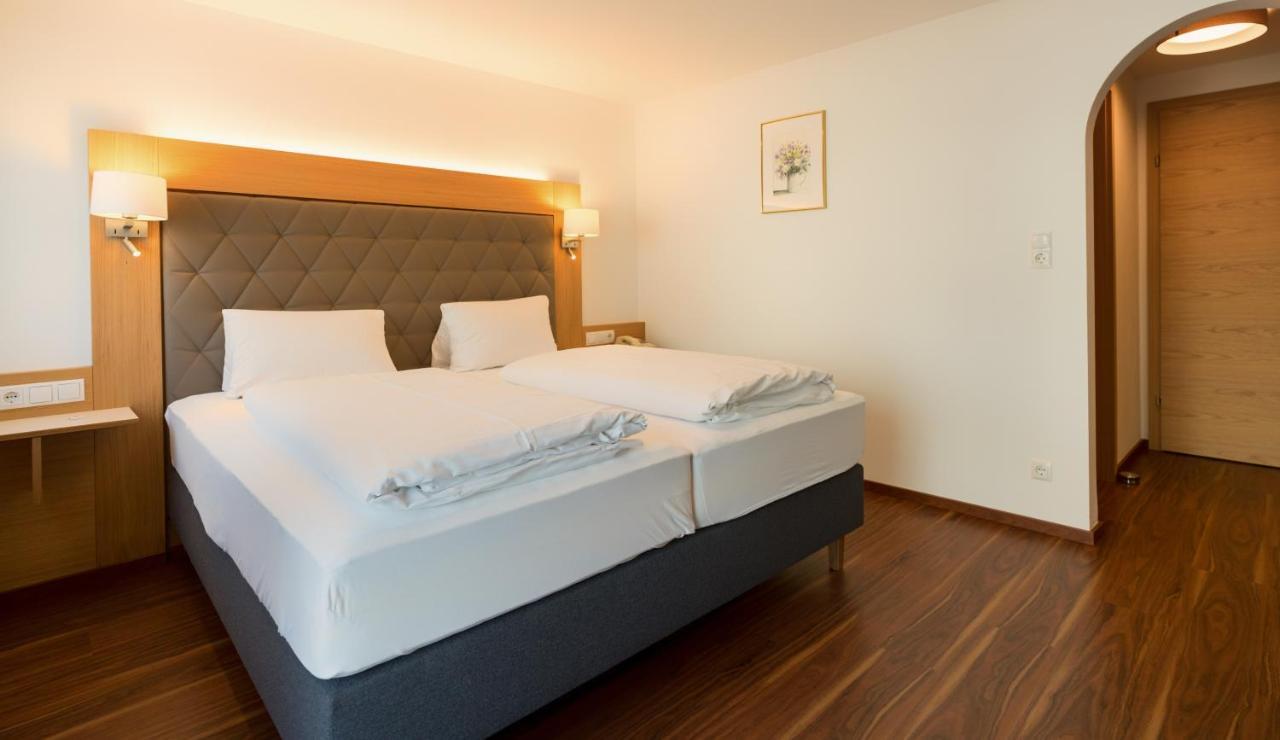Hotel Cafe Lorenz Хоэнемс Экстерьер фото