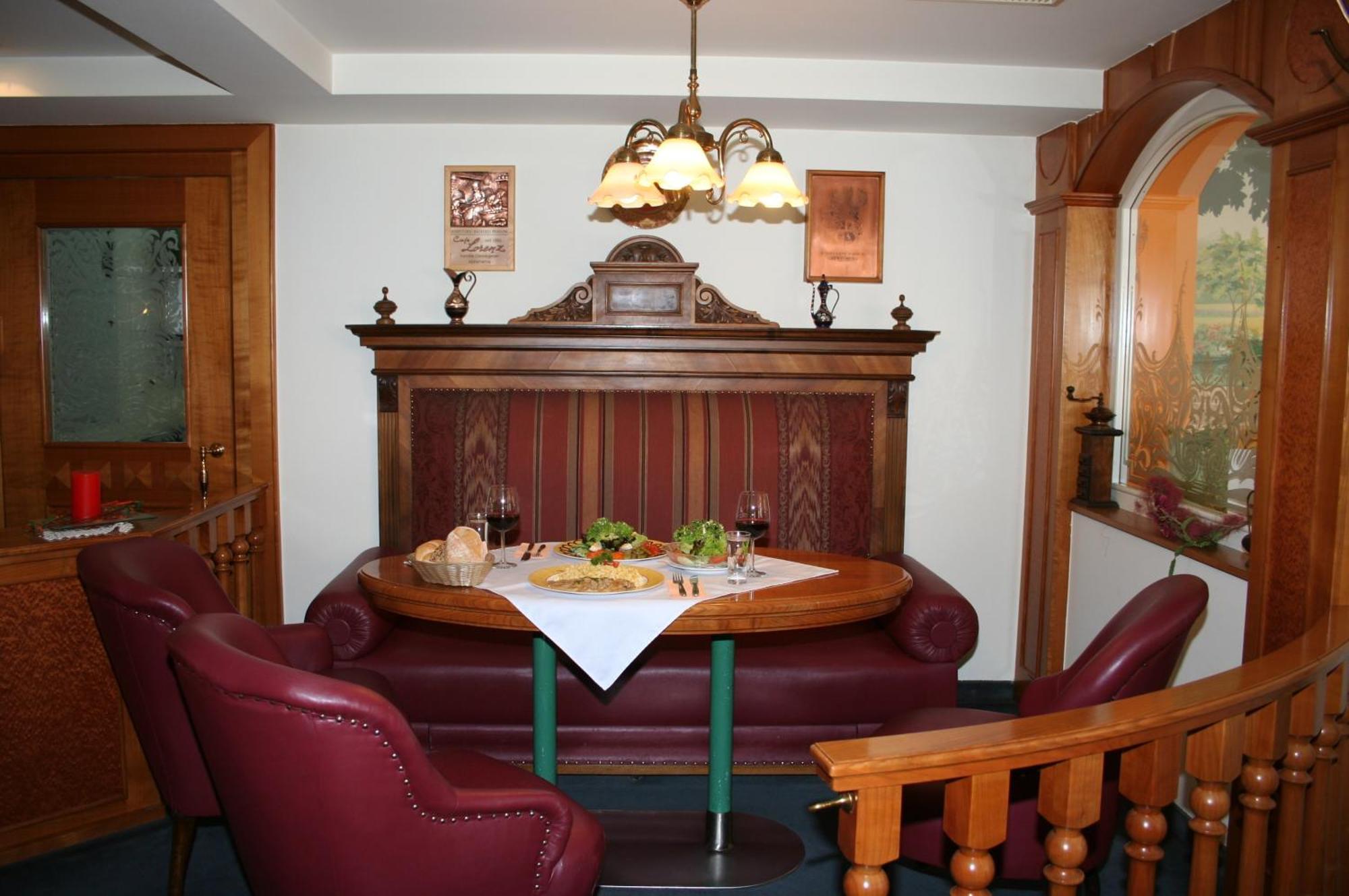 Hotel Cafe Lorenz Хоэнемс Экстерьер фото
