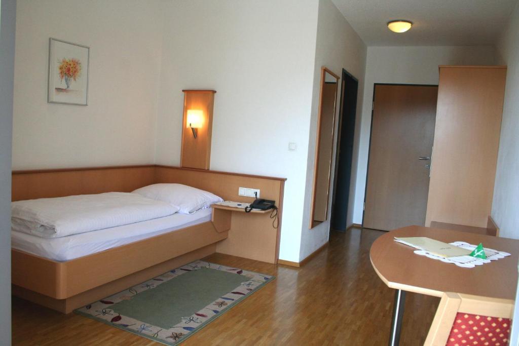 Hotel Cafe Lorenz Хоэнемс Номер фото
