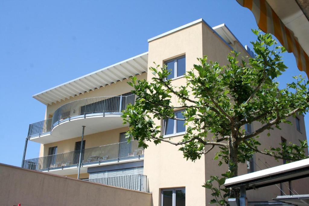 Hotel Cafe Lorenz Хоэнемс Экстерьер фото